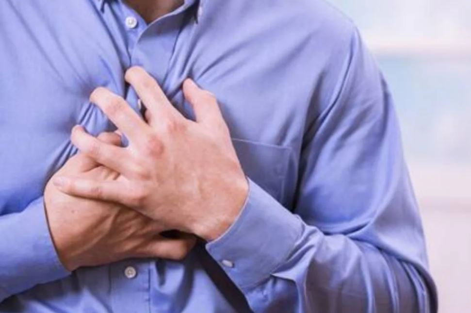 Cold Drinks & Heart Attacks: ਮਿੱਠੇ ਡਰਿੰਕਸ ਪੀਣ ਨਾਲ ਵੱਧ ਸਕਦਾ ਹੈ ਹਾਰਟ ਅਟੈਕ ਦਾ ਖ਼ਤਰਾ, ਜਾਂਚ ਵਿੱਚ ਹੋਇਆ ਖ਼ੁਲਾਸਾ