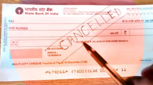 Banking: ਕਿਉਂ ਮੰਗਿਆ ਜਾਂਦਾ ਹੈ 'Canceled Check'?