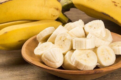 Skin Care Banana Peel: ਮਹਿੰਗੇ Facial ਨਹੀਂ ਕੇਲੇ ਦੇ ਛਿਲਕੇ ਤੋਂ ਪਾਓ ਗੋਰਾ ਤੇ ਚਮਕ