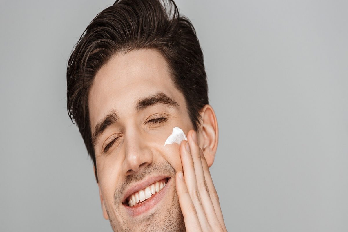 Skin Care Tips For Men: ਮਰਦਾਂ ਲਈ ਸਰਦੀਆਂ 'ਚ ਟੈਨਿੰਗ ਤੋਂ ਛੁਟਕਾਰਾ ਪਾਉਣ ਦੇ ਘਰੇਲੂ