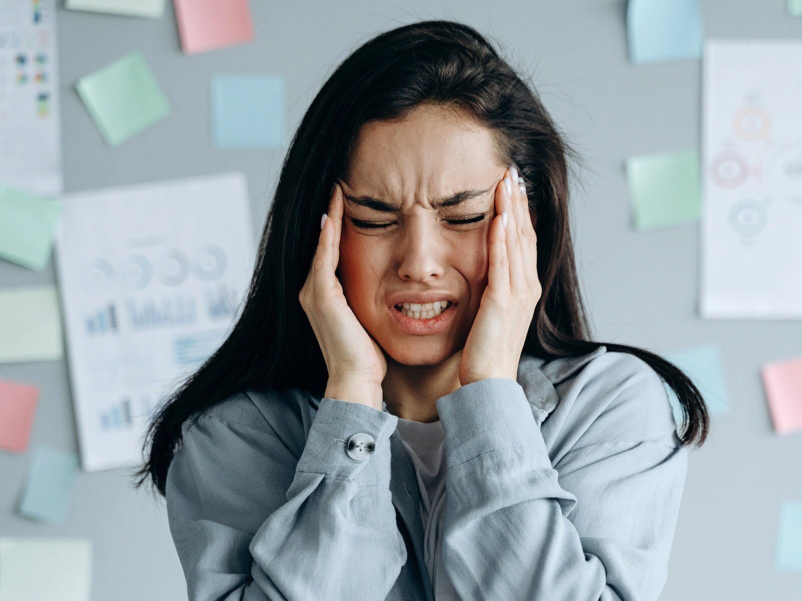 Migraine Pain: ਮਾਈਗ੍ਰੇਨ ਲਈ ਕਿਹੜੇ ਭੋਜਨ ਹਨ ਫ਼ਾਇਦੇਮੰਦ, ਹਲਦੀ ਵਾਲਾ ਦੁੱਧ ਵੀ ਜਲਦ ਕਰੇਗਾ ਅਸਰ 
