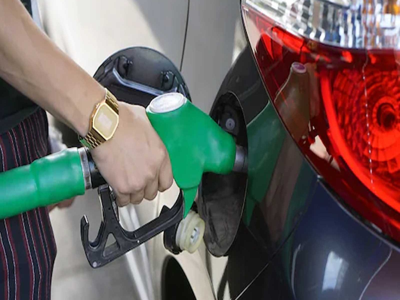 Petrol Diesel Prices Today: ਕਈ ਛੋਟੇ ਸ਼ਹਿਰਾਂ 'ਚ ਬਦਲੀਆਂ ਪੈਟਰੋਲ-ਡੀਜ਼ਲ ਦੀਆਂ ਕੀਮਤਾਂ
