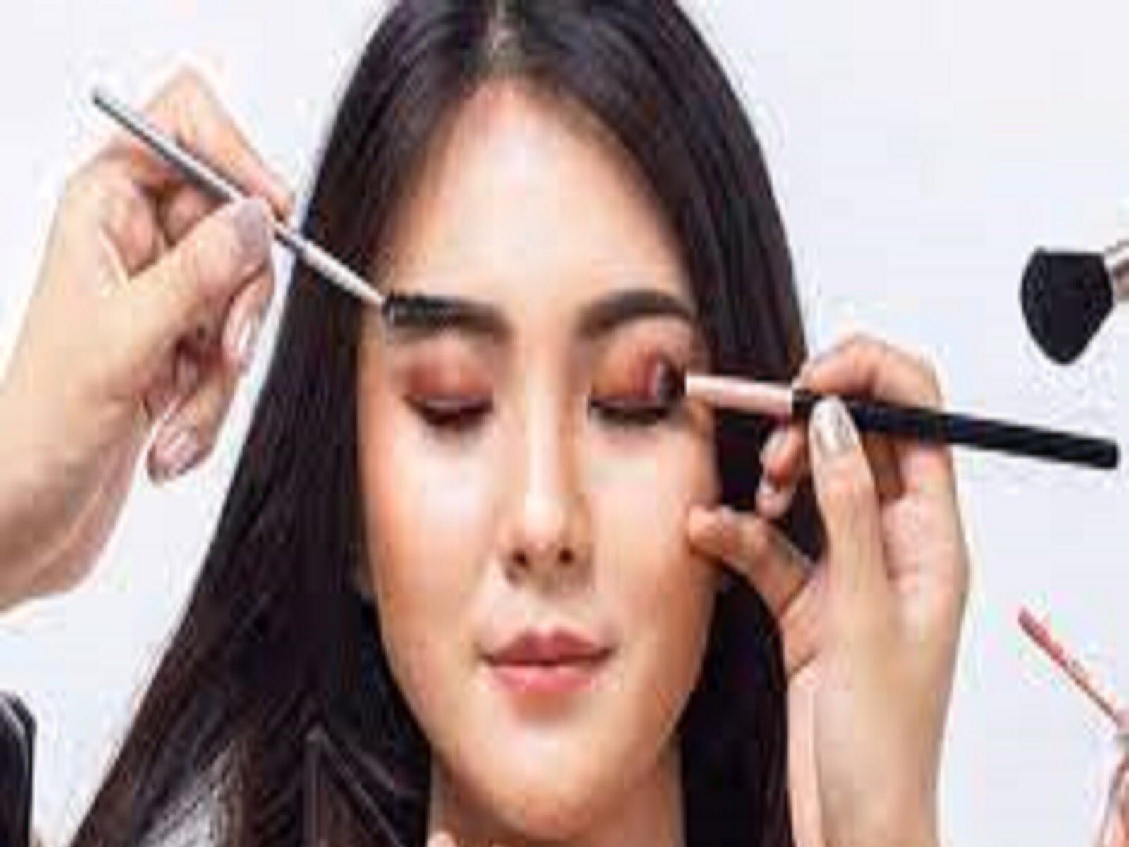 Makeup Tips: ਅੱਜ-ਕੱਲ੍ਹ ਚੱਲ ਰਿਹਾ ਮੈਰੀਨੇਟ ਮੇਕਅੱਪ ਦਾ ਰੁਝਾਨ, ਜਾਣੋ ਕਰਨ ਦਾ ਆਸਾਨ ਤਰੀਕਾ