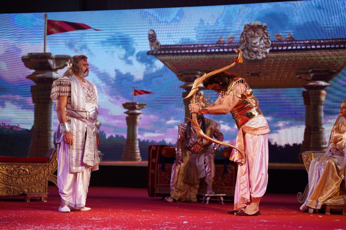 'Mahabharat' staged live on the stage of Hunar Hat
