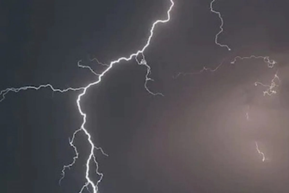 Lightning: ਅਸਮਾਨੀ ਬਿਜਲੀ ਦਾ ਕਹਿਰ, ਕੈਮੂਰ 'ਚ ਦੋ ਦਿਨਾਂ ਦੌਰਾਨ 8 ਲੋਕਾਂ ਦੀ ਮੌਤ