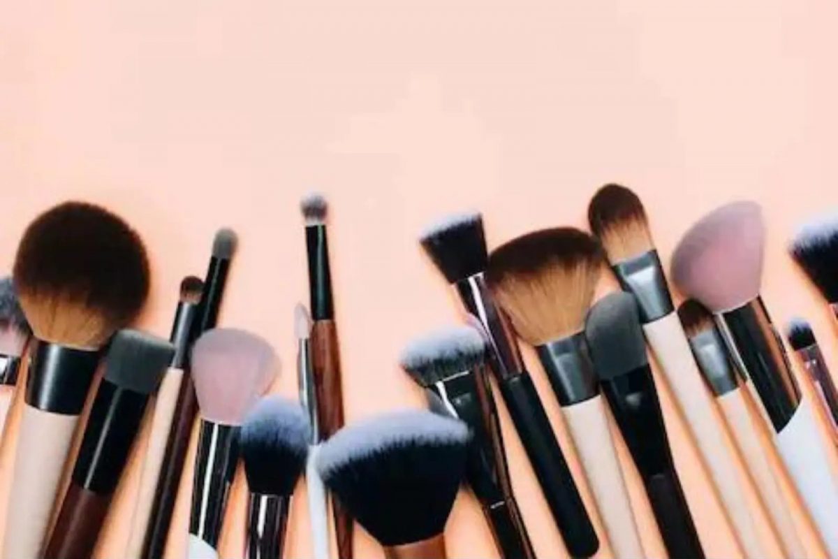 Skin Care ਲਈ ਜ਼ਰੂਰੀ ਹੈ Makeup Brushes ਦੀ ਸਾਫ-ਸਫਾਈ, ਅਜ਼ਮਾਓ ਇਹ Tips