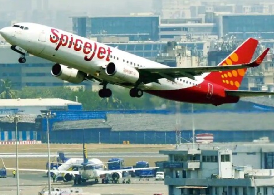 Spicejet ਨੂੰ ਝਟਕਾ! 3 ਬੈਂਕਾਂ ਨੇ ਕੰਪਨੀ ਦੇ ਕਰਜ਼ੇ ਨੂੰ High Risk ਸ਼੍ਰੇਣੀ 'ਚ ਪਾਇਆ