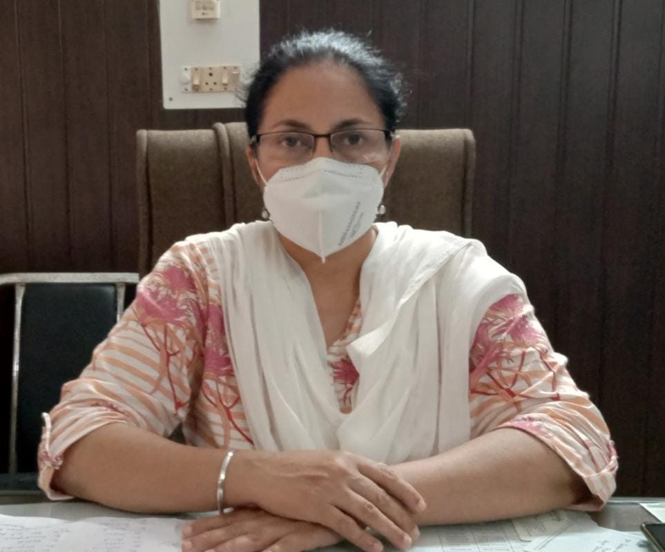 Civil surgeon Moahli Dr. Adarshpal kour 