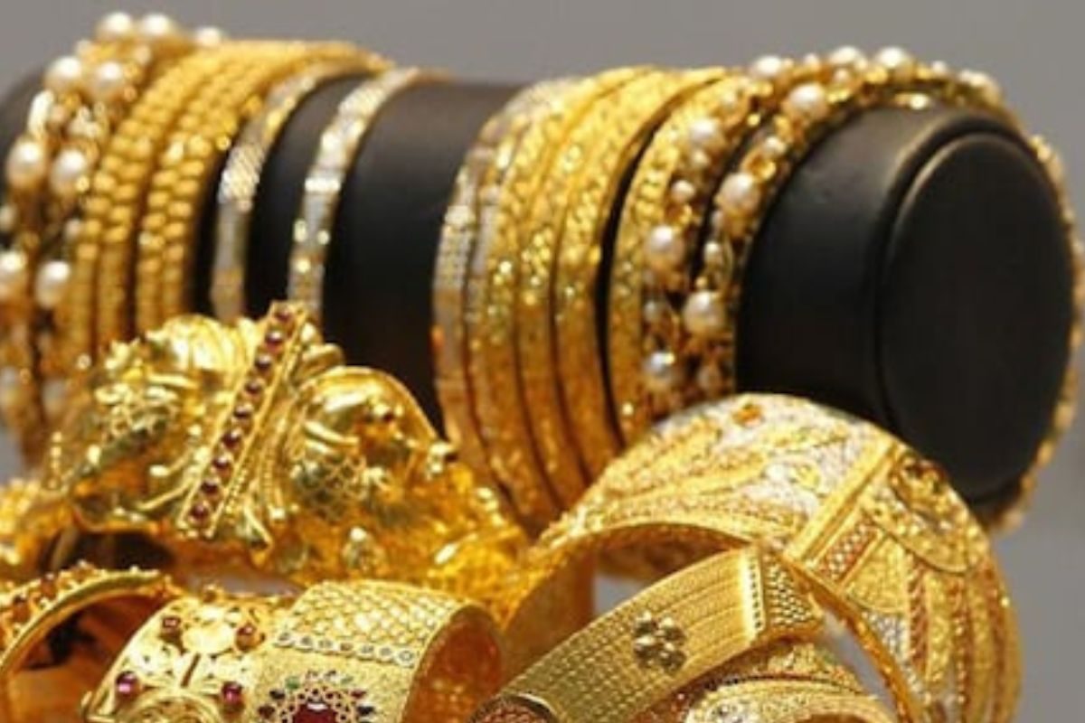 Gold Silver Price Today: ਸੋਨੇ ‘ਤੇ ਚਾਂਦੀ ਦੀ ਕੀਮਤ ‘ਚ ਲਗਾਤਾਰ ਹੋ ਰਹੀ ਹੈ ਗਿਰਾਵਟ,